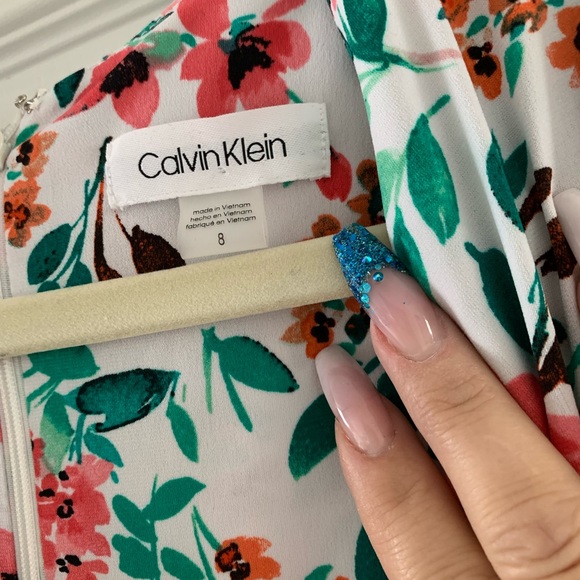 Calvin Klein wrap dress - Picture 2 of 3